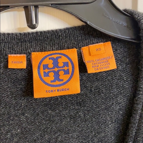 Tory Burch zip up cashmere cardigan - Picture 2 of 5